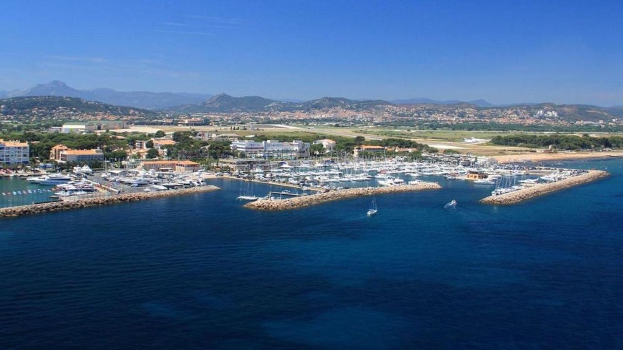 Port La Gavine Vue Mer Йер Экстерьер фото